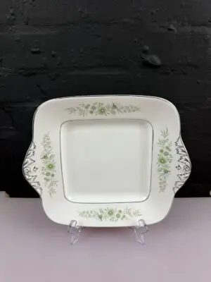 Wedgwood Westbury R4410 Square Eared Cake / Bread Plate 27.5 cm Wide