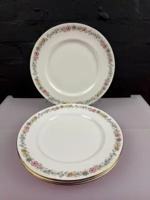 4 x Royal Albert / Paragon Belinda Dinner Plates 27 cm Wide Set