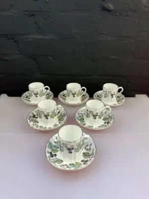 6 x Royal Worcester Lavinia Coffee Cups / Cans and Saucers Set