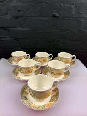 6 x Wedgwood Garden Maze Tea Cups and Saucers Set