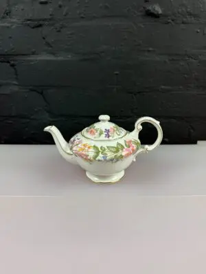 Paragon Country Lane Small Tea Pot 1 Pint