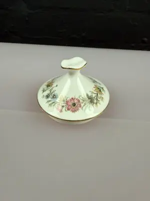 Paragon / Royal Albert Belinda Large Coffee Pot Replacement Lid