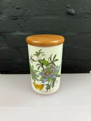 Portmeirion Botanic Garden Blue Passion Flower Storage Jar Wooden Lid 8.5" High
