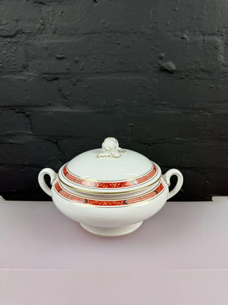 Royal Worcester Beaufort Covered Vegetable Serving Dish / Tureen