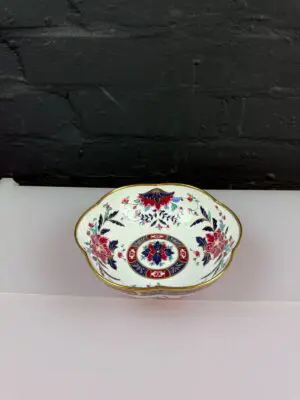 Royal Worcester Prince Regent Scalloped Serving Bowl / Dish 17 cm x 5 cm