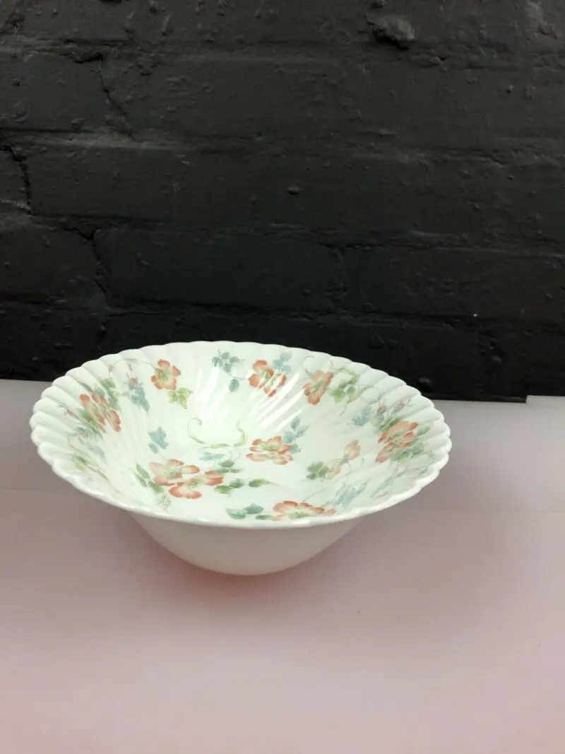 Wedgwood Cottage Rose Oval Vegetable Serving Dish / Bowl 10.25" Wide 2 Available