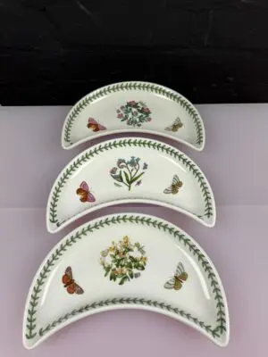 3 x Portmeirion Botanic Garden Crescent / Moon Salad Plates 22.5 cm Set 2