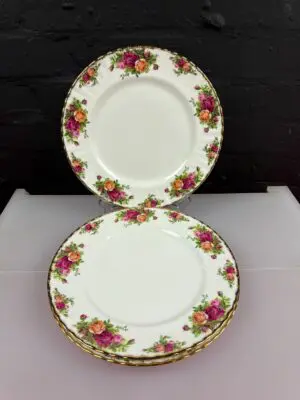 3 x Royal Albert Old Country Roses Dinner Plates 10.5" Wide Set