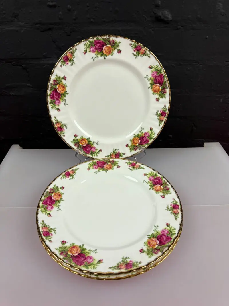 3 x Royal Albert Old Country Roses Dinner Plates 10.5" Wide Set