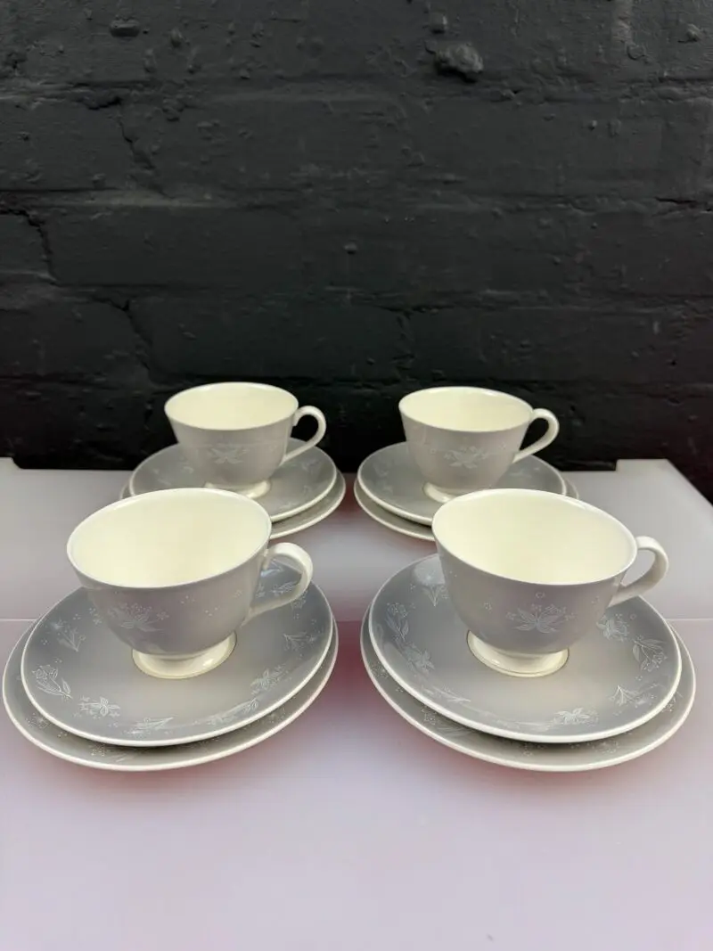 4 x Royal Doulton Bridal Veil D.6459 Tea Trios Cups Saucers and Side Plates Set