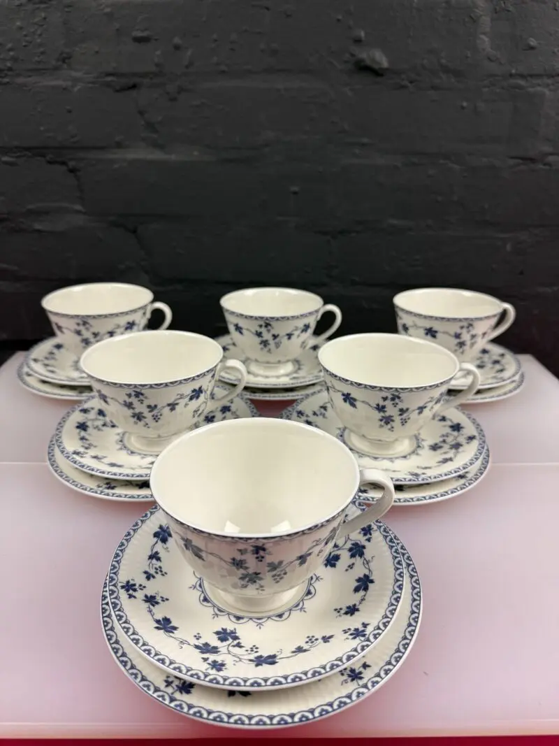 6 x Royal Doulton Yorktown T.C.1013 Tea Trios Cups Saucers and Side Plates Set