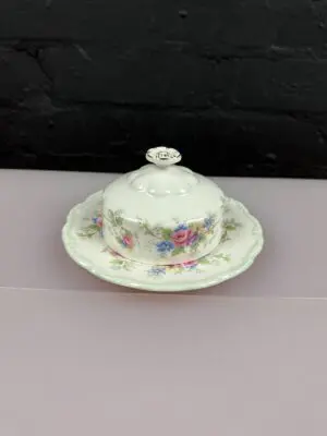 Royal Albert Colleen Covered Muffin / Butter Dish