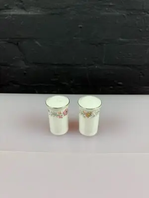 Royal Albert / Paragon Belinda Salt and Pepper Pots / Cruet Set