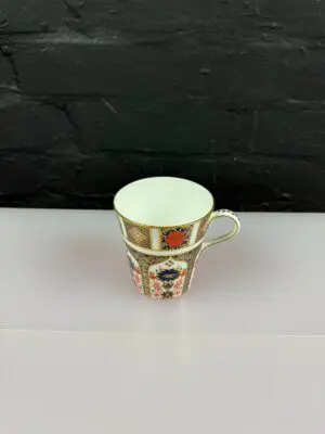 Royal Crown Derby Old Imari 1128 Tea / Coffee Mug 3.75" 1st Quality LVI 1993