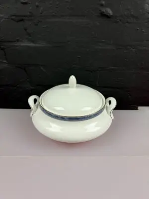 Royal Doulton Atlanta H5237 Covered Vegetable Serving Tureen / Dish Plain Lid