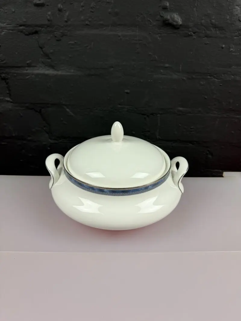 Royal Doulton Atlanta H5237 Covered Vegetable Serving Tureen / Dish Plain Lid
