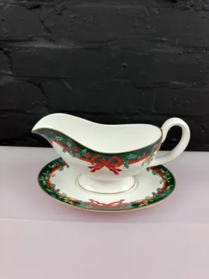 Royal Worcester Holly Ribbons Green Gravy Boat Sauce Jug & Stand Drip Plate Set