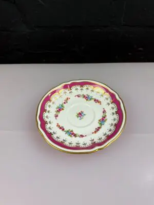 Spode Vintage Floral Pattern Y8562 Diana Replacement Saucer 16 cm Wide