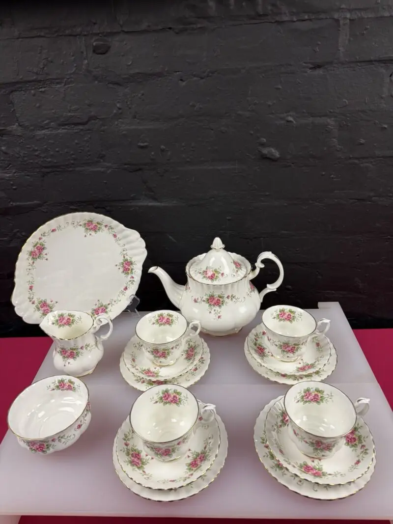 St Michael Bramble Rose Set Tea Pot Cups Saucers Plates Jug Sugar Cake 16 Items
