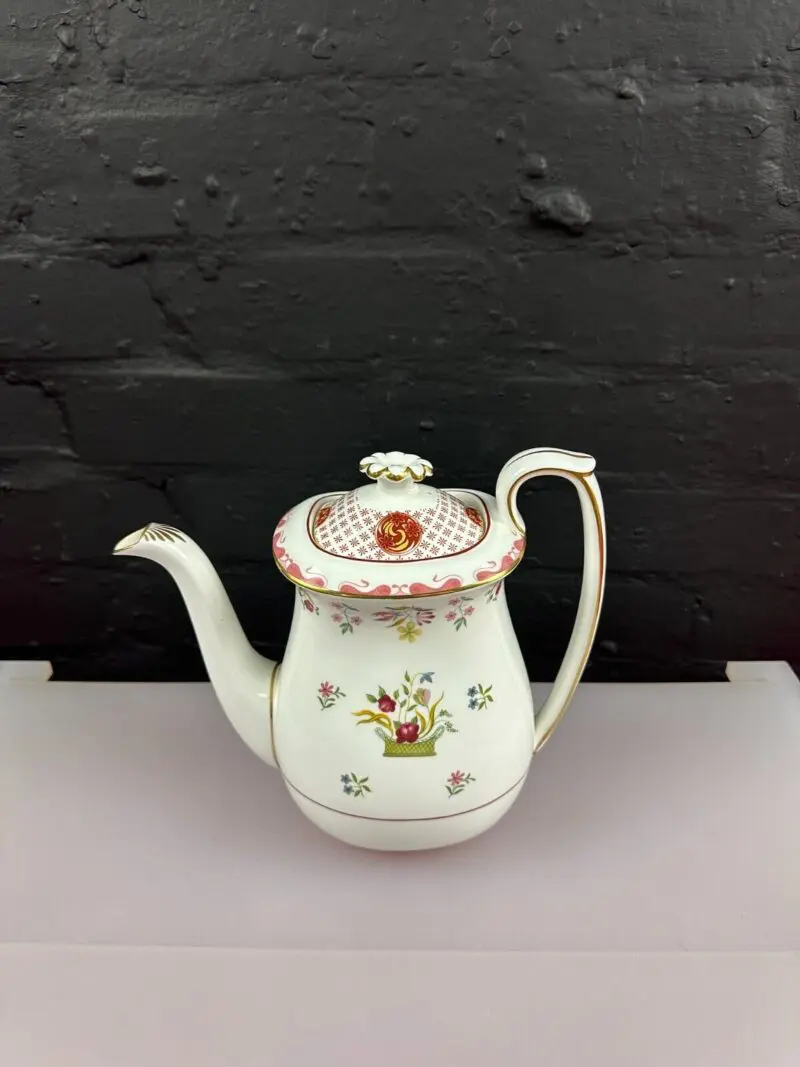 Wedgwood R4499 Bianca Williamsburg Large Coffee Pot