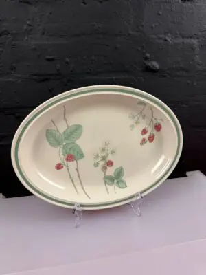 Wedgwood Raspberry Cane Oval Carving Serving Platter Plate 34.5 cm x 25 cm