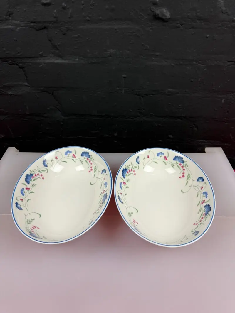 2 Royal Doulton Expressions Windermere Open Oval Vegetable Serving Dishes 24.5cm