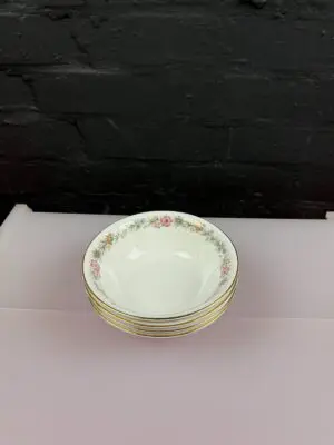 4 x Paragon Royal Albert Belinda Cereal Bowls 17 cm Wide 2 Sets Available