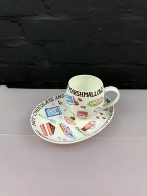 Crown Trent UK Hot Chocolate & Marshmallows Tennis Cup Mug And Saucer Plate Set