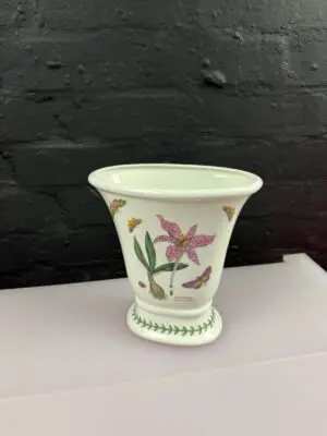Portmeirion Botanic Garden Colchicum Meadow Saffron Oval Vase 8" High