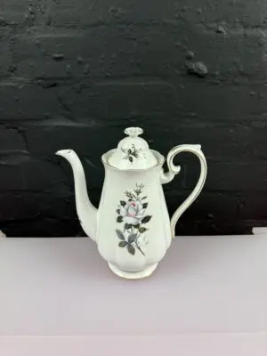 Royal Albert Queens Messenger Large Coffee Pot 9.25" to Top of Lid 2 Pints