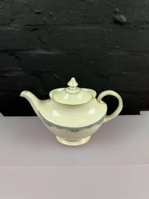 Royal Doulton Albany H5121 Large Tea Pot 2.25 Pints