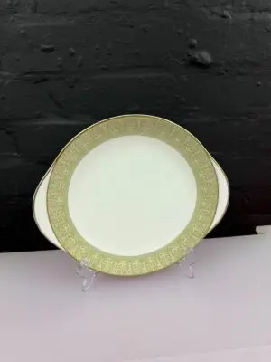 Royal Doulton Sonnet H5012 Eared Cake / Bread Plate 27 cm Wide