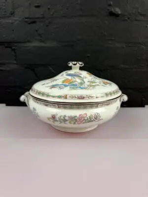 Wedgwood Kutani Crane R4464 Covered / Lidded Vegetable Serving Dish Tureen