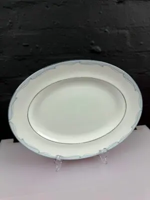 Wedgwood Venice Large Oval Carving Serving Platter Plate 36 cm x 28 cm