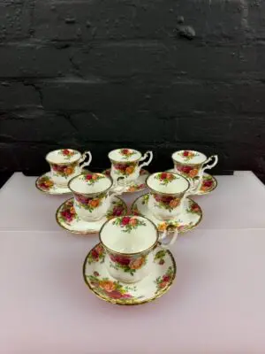 6 x Royal Albert Old Country Roses Coffee Cups and Saucers Set