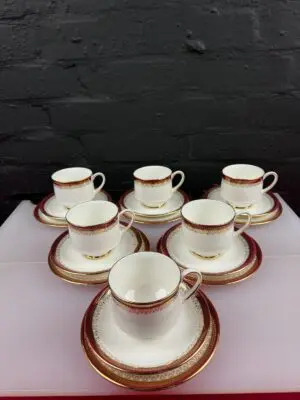 6 x Royal Albert Paragon Holyrood Tea Trios Cups Saucers and Side Plates Set
