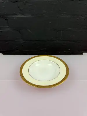 Minton Westminster K154 Rimmed Soup Bowl 20.5 cm Wide