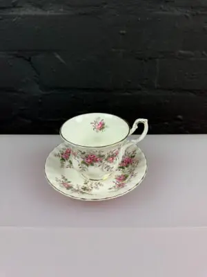 Royal Albert Lavender Rose Tea Cup and Saucer Set