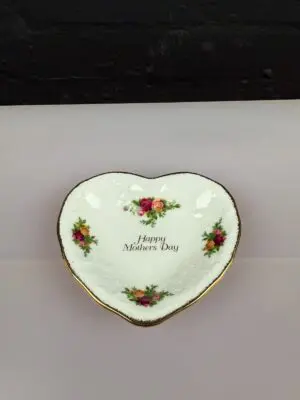 Royal Albert Old Country Roses Heart Trinket Dish 5.5" Happy Mothers Day
