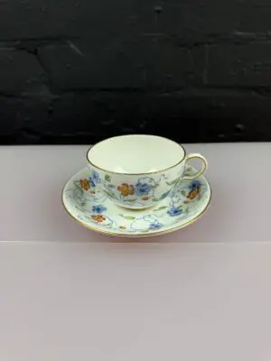 Royal Crown Derby Pattern 8601 Tea Cup and Saucer Dated 1930's