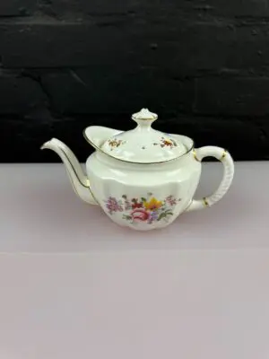 Royal Crown Derby Posies Small Tea Pot 2nd Quality LV 1992 0.75 Pints