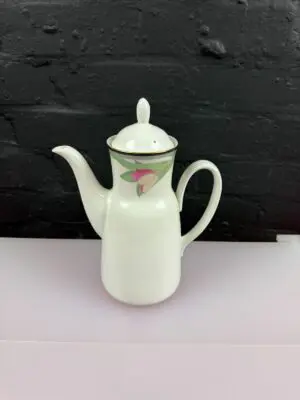 Royal Doulton Vogue Awakening TC1162 Large Coffee Pot