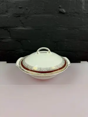 Royal Grafton Majestic Red Covered Vegetable Serving Dish Tureen 2 Available