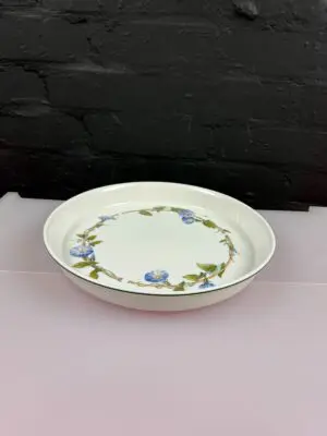 Wedgwood Blue Delphi Large Round Pie Dish Serving Dish 28 cm x 4 cm