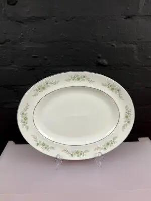 Wedgwood Westbury R4410 Oval Carving Serving Platter Plate 14" x 11"