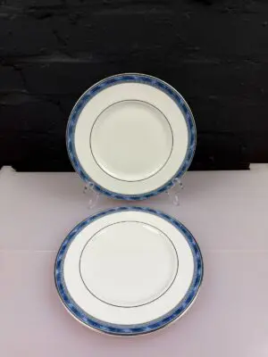 2 x Royal Doulton Atlanta H5237 Salad Plates 8.25" Wide Set