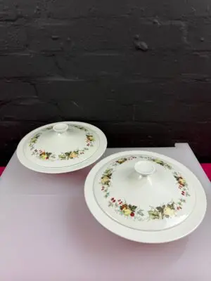 2 x Royal Doulton Miramont T.C. 1022 Covered Vegetable Serving Dishes / Tureens