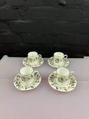 4 x Wedgwood Beaconsfield Coffee Espresso Cups and Saucers 2 Sets Available