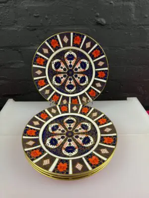5 x Royal Crown Derby Old Imari 1128 Dinner Plates 27 cm Wide Set