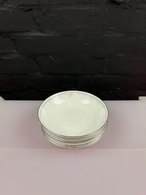 6 x Royal Doulton Carnation H5084 Cereal / Soup Bowls 7" Wide 2 Sets Available